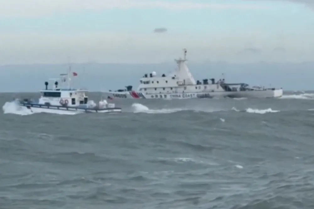 中國海警船再入侵　海巡署1對1監控歷時2小驅離