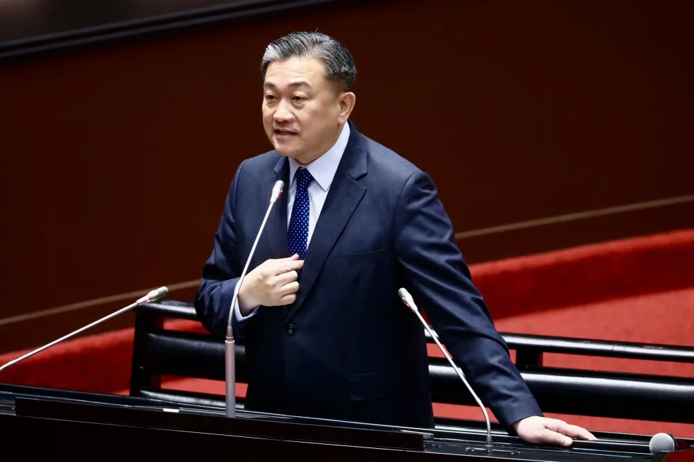 王定宇指劉德華「媚共藝人」　遭陸委會打臉秒改口：他們國家的事