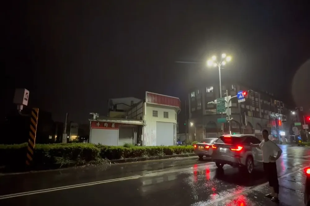 颱風天測速器故障　「時速10公里竟超速」近百車主衰吃單