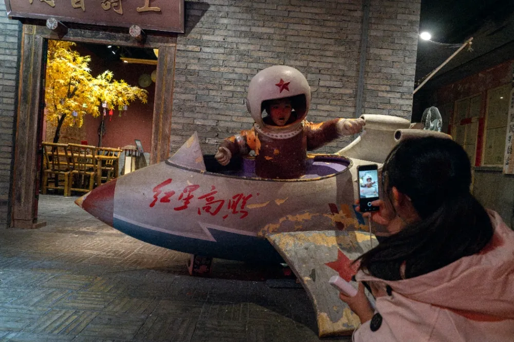 生育率不振結婚也減少　中國各地女性接到政府來電：妳懷孕了沒？