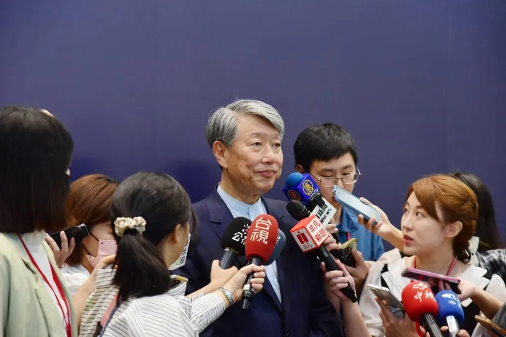 郭智輝批「想炒股講了不該講的話」　雲豹能源發聲明稿駁斥