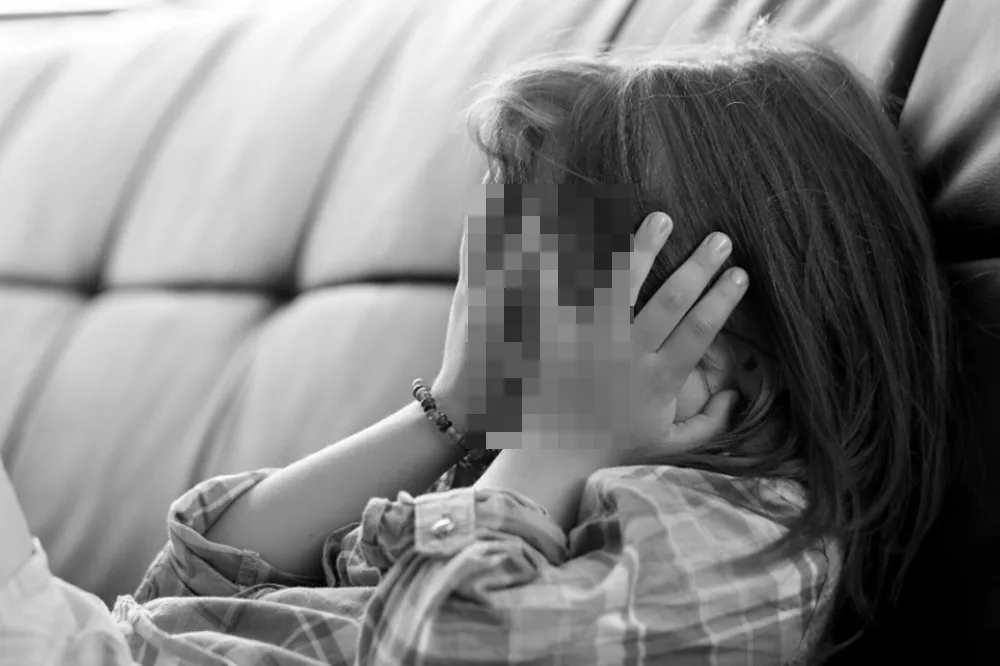 台南男保母涉用「手、嘴、下體」性侵3歲女童　社會局：永遠撤銷執照