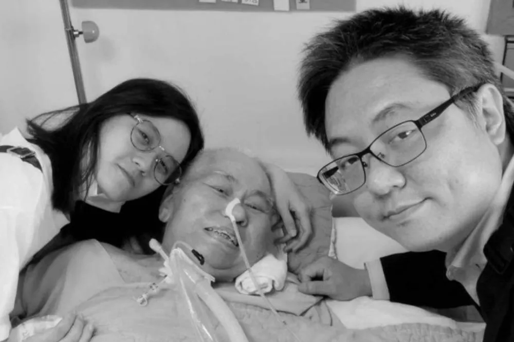 「爺孫戀」林靖恩偷竊被逮　李坤城兒諷：打臉辛苦賺錢的人