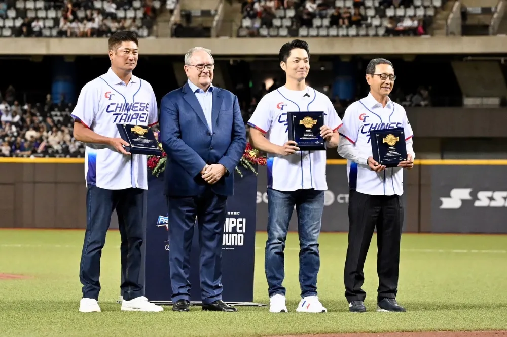 蔣萬安吃爆韓國泡麵有效　笑喊：今天喝多明尼加咖啡