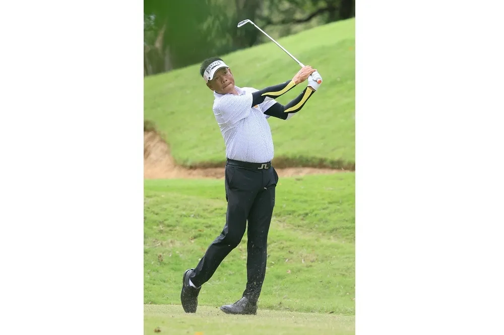 2024富邦長春公開賽第二輪泰國雙雄托馬倫與馬山保持領先優勢　長春賽新人連騼森演出技驚四座的一桿進洞美技