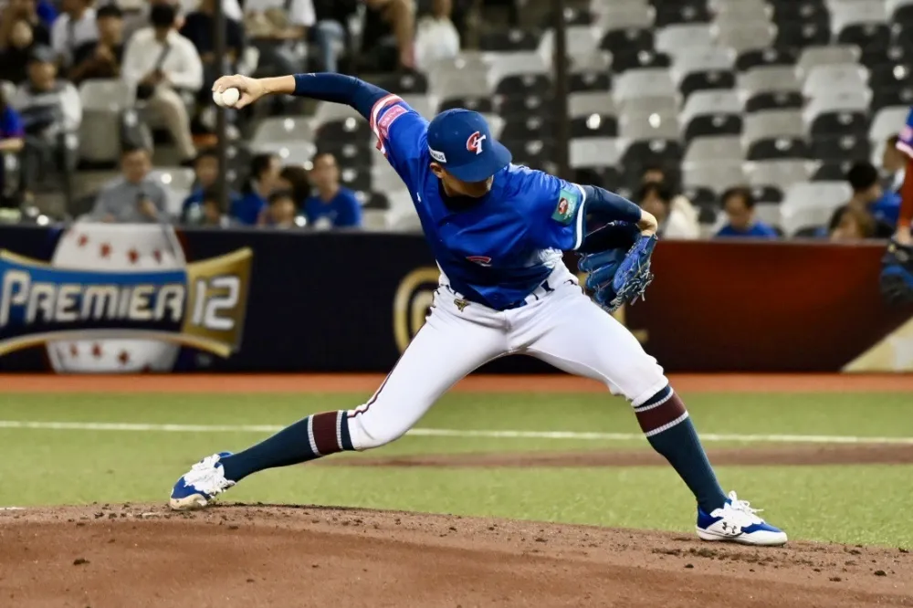 【世界棒球12強】黃子鵬「6局0安打」曝換投時心聲　多明尼加教練讚：壓制力不錯