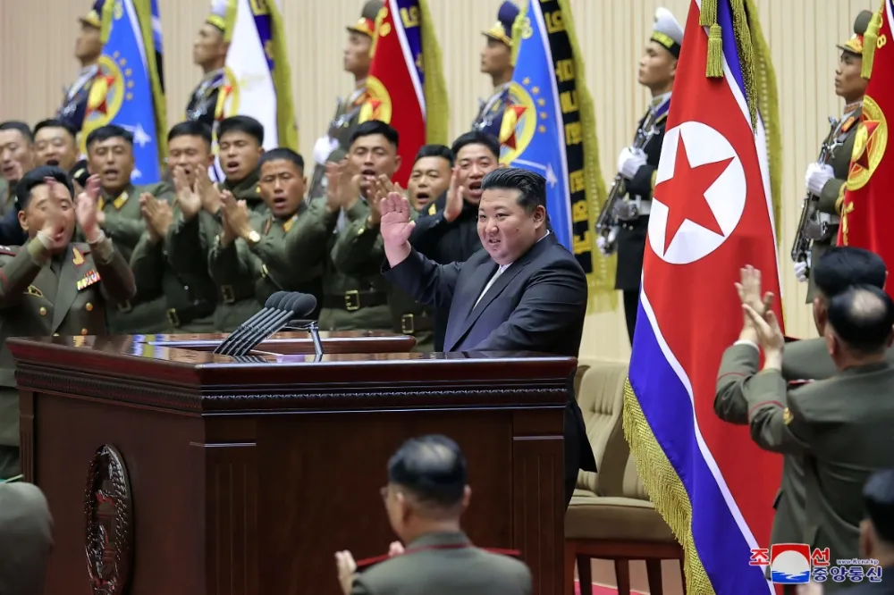 批美韓加劇緊張局勢　金正恩嗆：無限增強核實力全力備戰