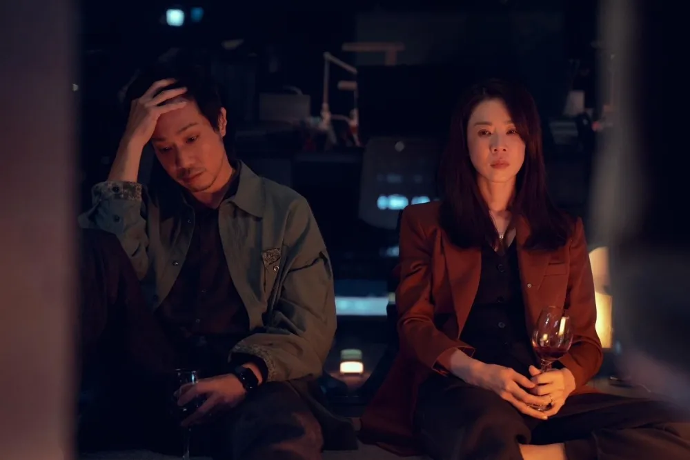 《影后》裡的謝盈萱──女強人薛亞之愛上的是自己的想像
