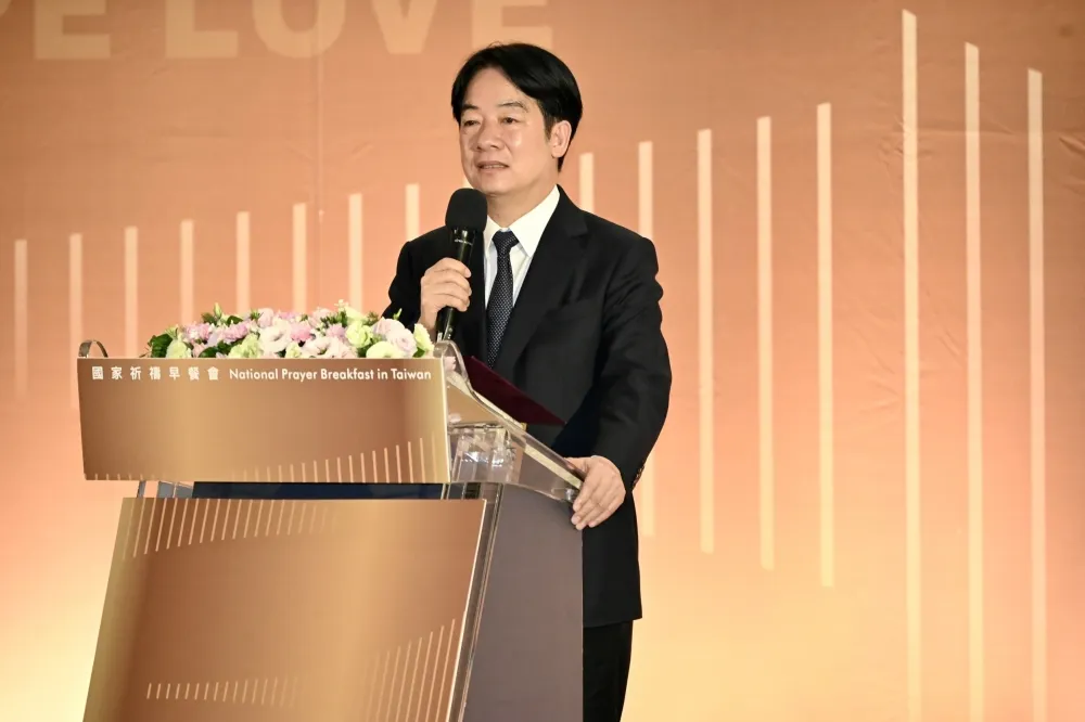 快訊／賴清德再為「勞動部霸凌案」道歉　承諾嚴查嚴辦、檢討法令