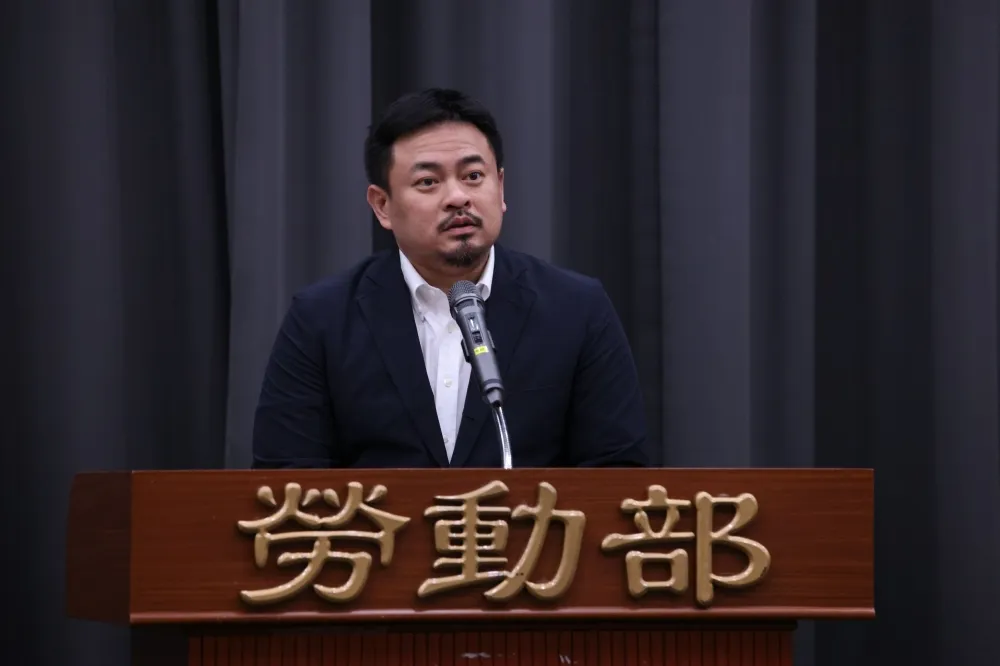 洪申翰今正式接任勞動部長　喊話要成為勞工的後盾