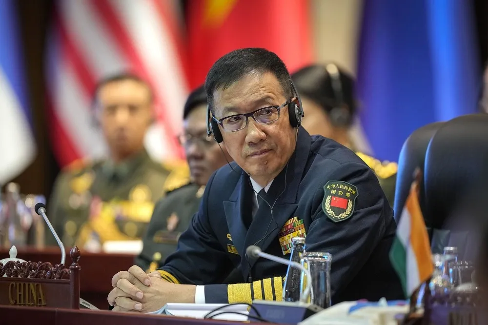 中國連3任國防部長出事　金融時報：董軍已遭貪腐調查