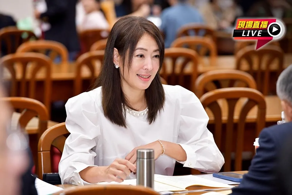 直播／被爆不當開除員工　賈永婕12:55回應