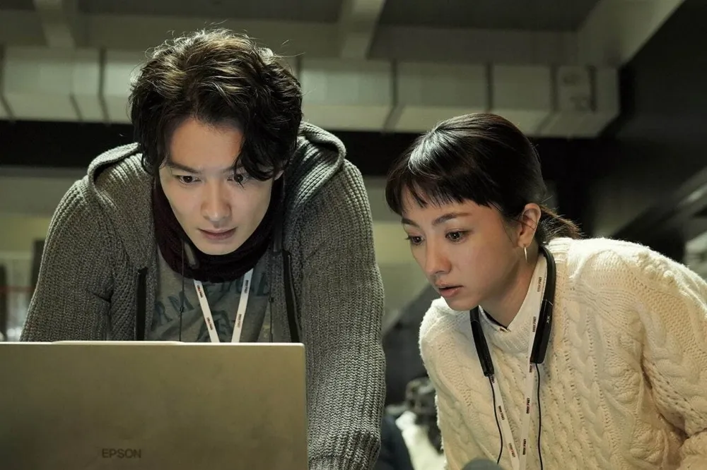 滿島光《First Love初戀》虐戀佐藤健爆紅　電影《LAST MILE》攜手岡田將生化解炸彈客危機　
