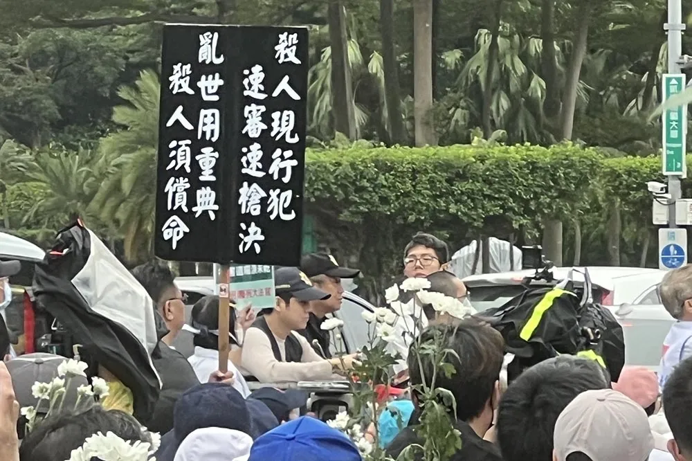 「反廢死」上凱道　台南殺警案家屬：絕不許惡法踐踏尊嚴