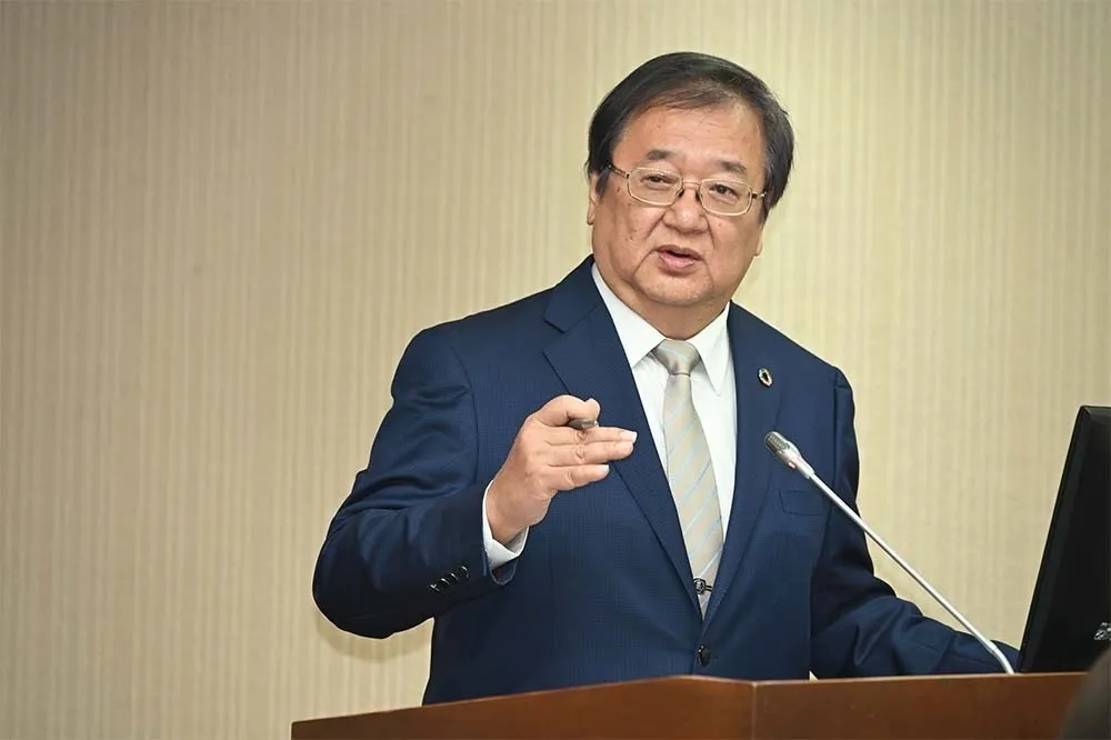 《人工生殖法》草案脫鉤代理孕母　邱泰源：草案12月底送出