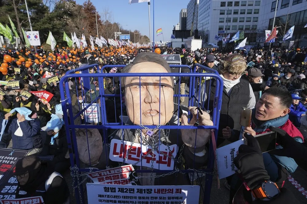快訊／至少12名執政黨議員倒戈　南韓國會通過尹錫悅彈劾案
