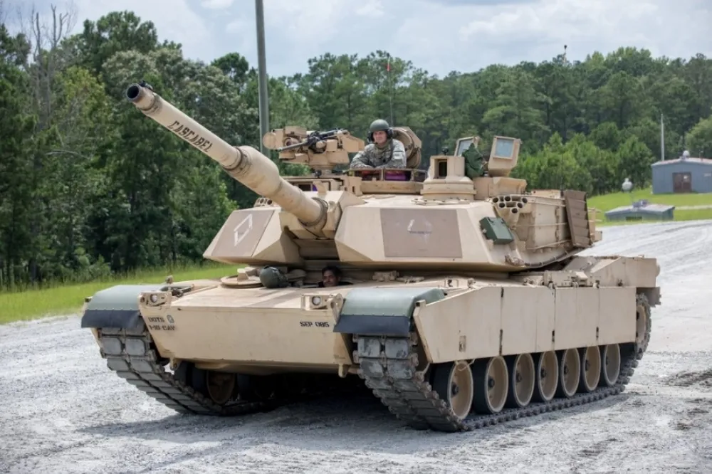 陸軍向美採購首批38輛M1A2T戰車　預定15日深夜運抵台北港