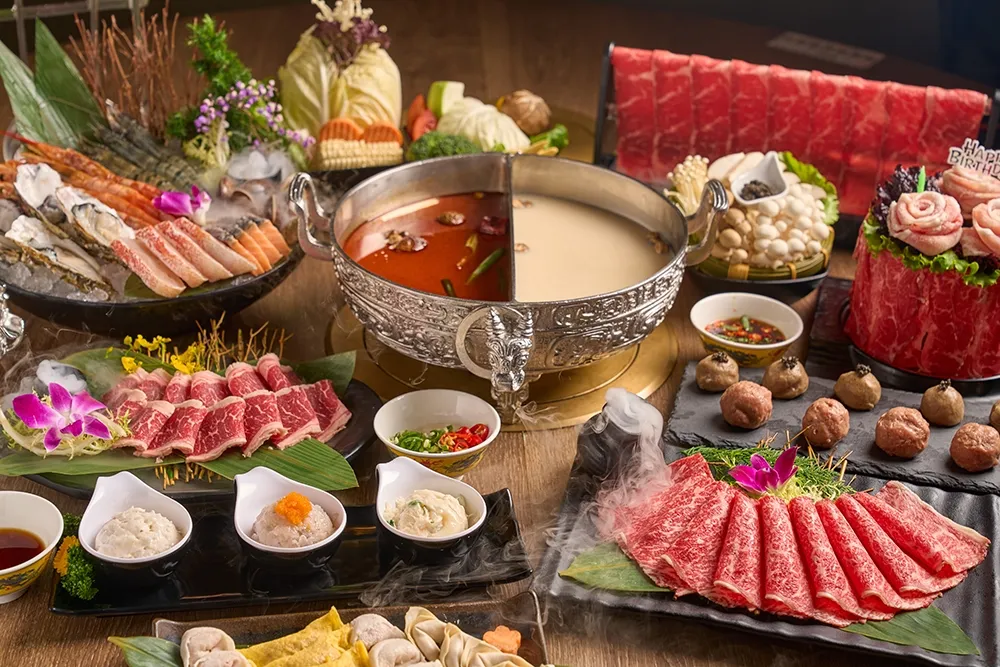 馬辣旗下「問鼎」火鍋推 888 元吃到飽方案！這 2 家門店限定　服務不好免費、憑身分證享免費松阪豬