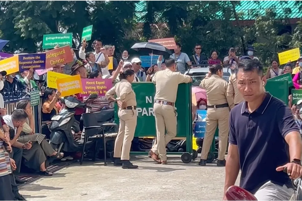 流亡中民主的成長，要忠於西藏人民的聲音