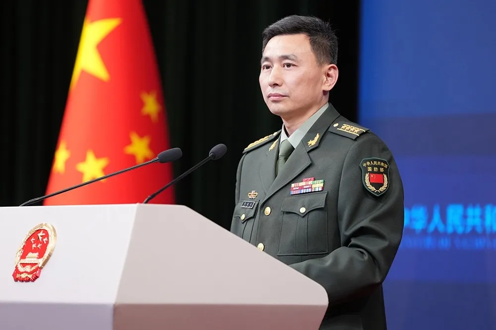 解放軍陸海軍2名司令疑落馬　中國國防部發言人避答