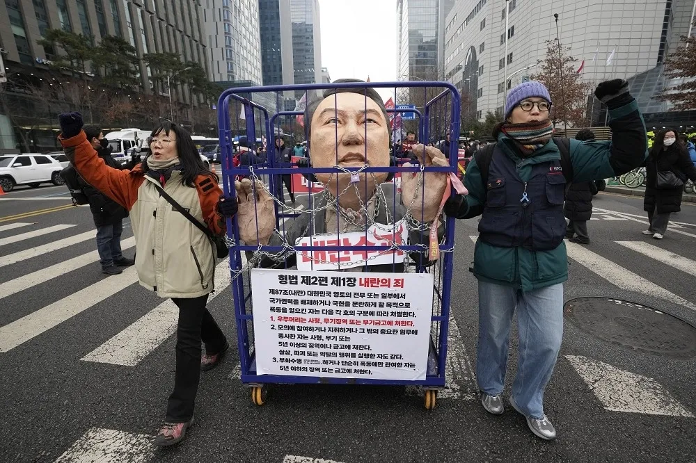 南韓歷史首例！　法院對總統尹錫悅簽發逮捕令