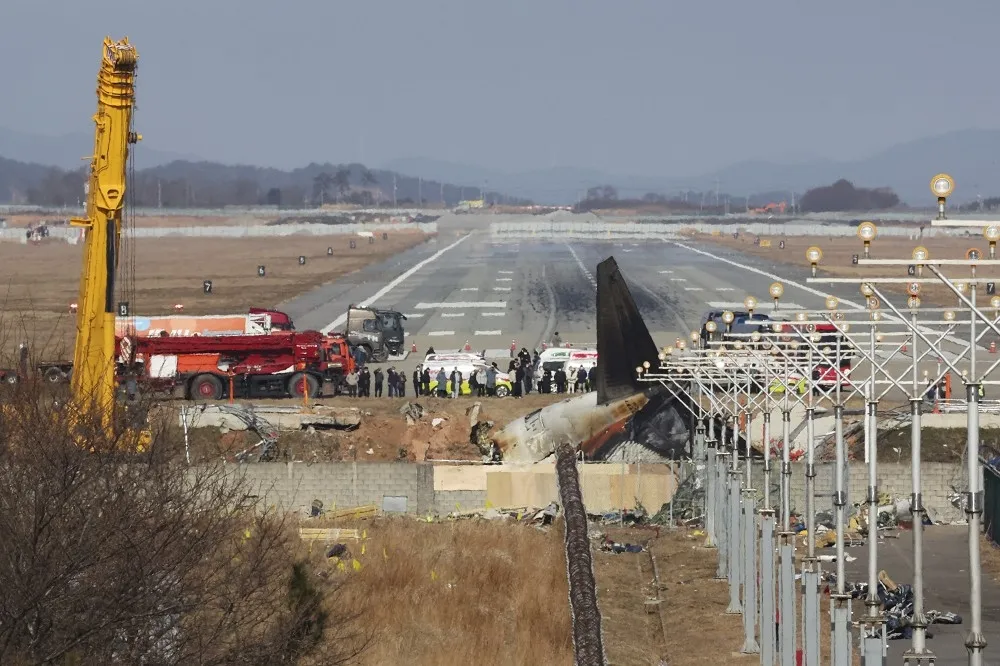 濟州航空空難1黑盒子毀損轉送美國分析　務安機場導航設施安全性受調查