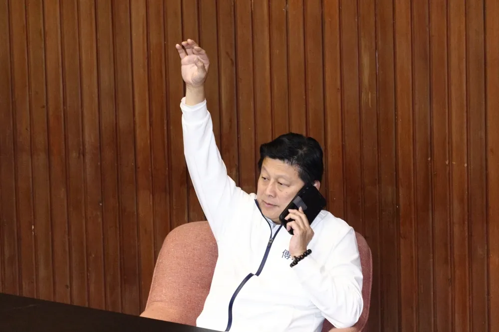 藍白強推爭議三法掀罷免潮　「13藍委、1市長」已被鎖定