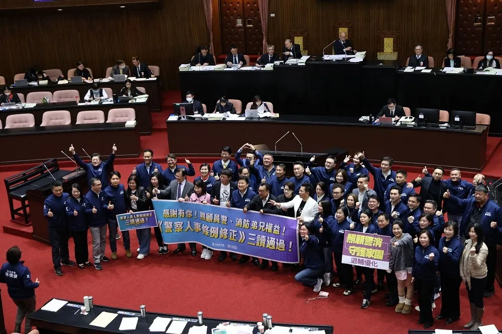 立院三讀警消海巡退休所得替代率增到80%　卓榮泰轟：嚴重違法礙難執行