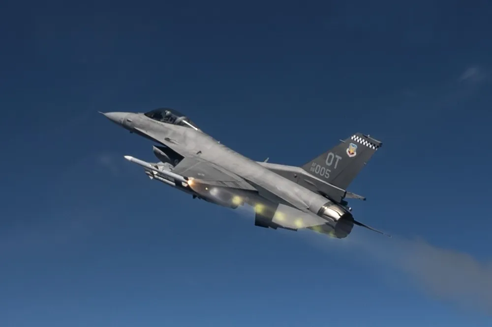 【有片】強化盟邦空戰能力　美批准日AIM-120系列先進空對空飛彈購案