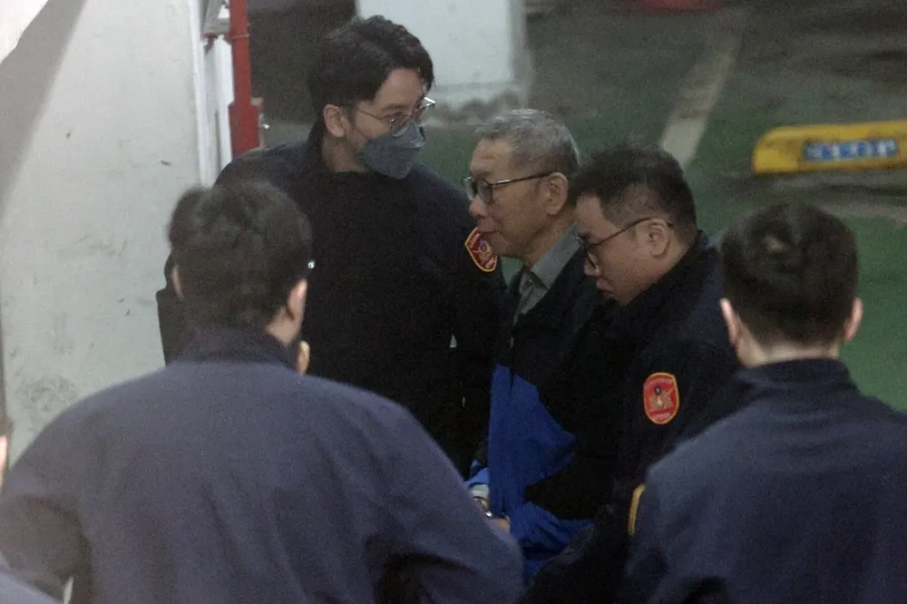 柯文哲等4人抗告深夜遭高院駁回　確定續押3個月在土城看守所過年