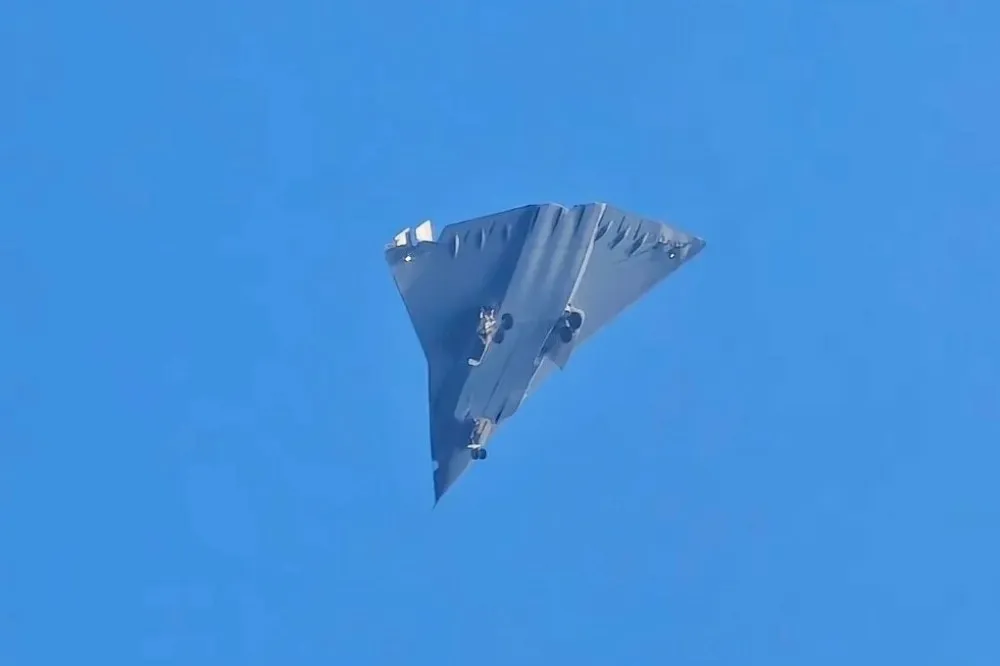 【有片】殲-36、殲-50齊首飛　 美軍高層警告中國會搶先美國推出第6代戰機