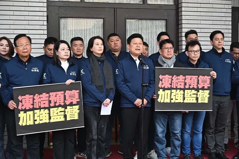 藍白總預算案提案從3千濃縮至800　砍939億創史上新高