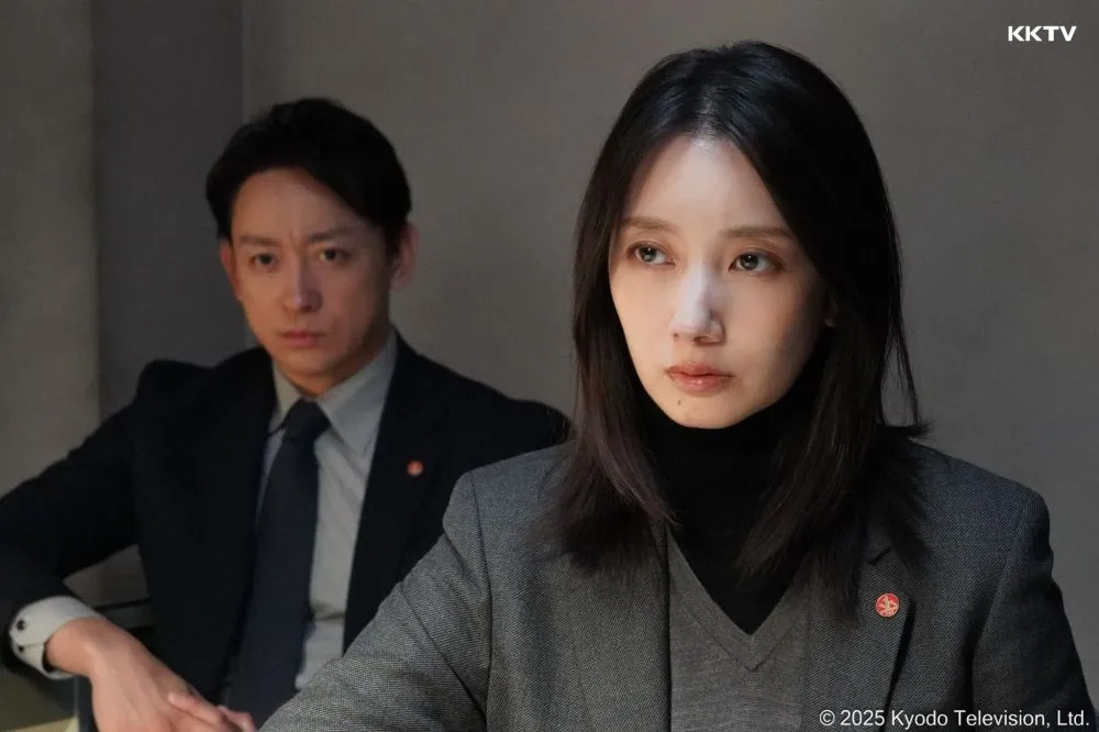 波瑠全新日劇演出「超強記憶女警」搭檔山本耕史破案　她私下竟是「吃貨」萌翻全網