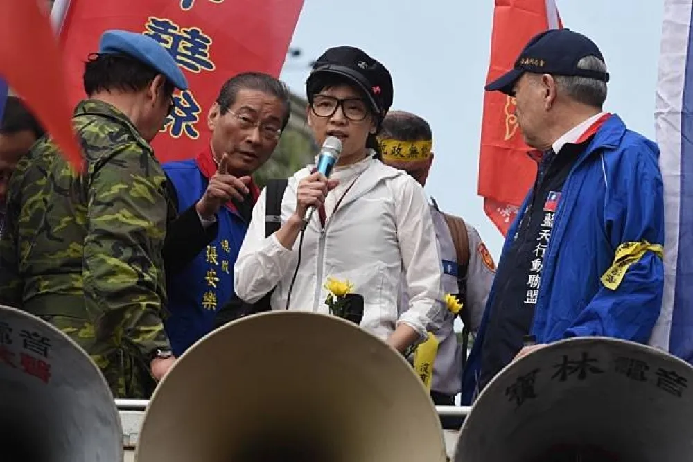 璩美鳳發文影射遠航財務長「叛徒奸臣」挨告　法院認未經查證判刑3月