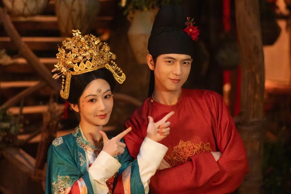 【《國色芳華》大結局】楊紫、李現大婚圓房名場面曝光　4大儀式中「這互動」最曖昧