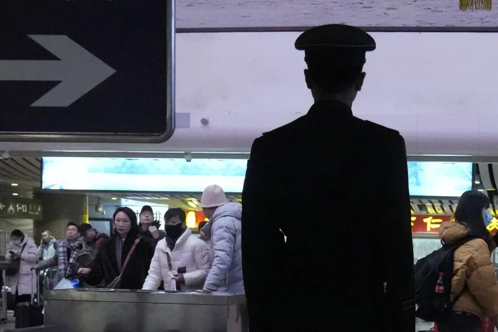 2025年，中國再次面臨1989年的總危機時刻