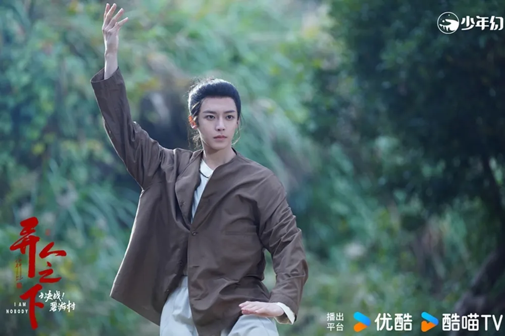 《異人之下》第二季大結局侯明昊浴血奮戰場面超震撼　台灣女星「這一幕」演技封神掀淚海