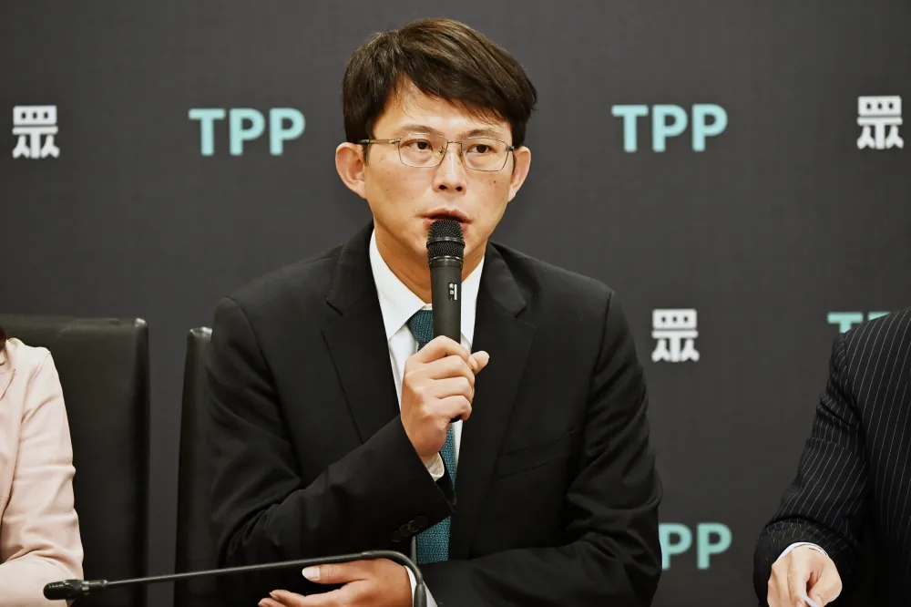 蔡壁如批不見政治獻金案報告　黃國昌回嗆：柯文哲說明時「我沒看到她」