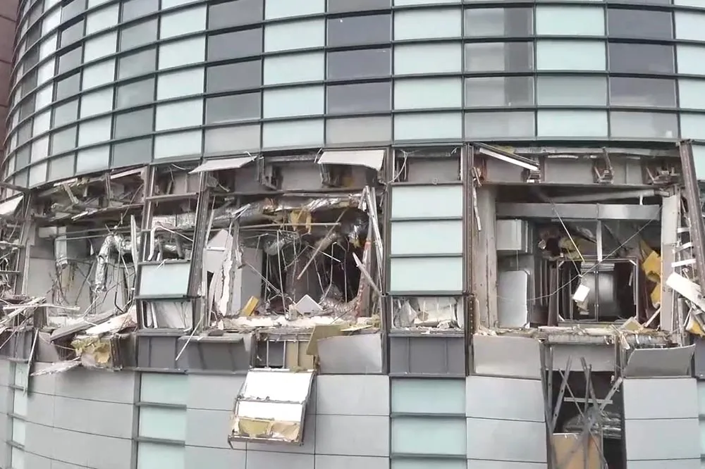 【台中氣爆】新光三越12樓氣爆嚴重毀損　結構師初判無立即性危險
