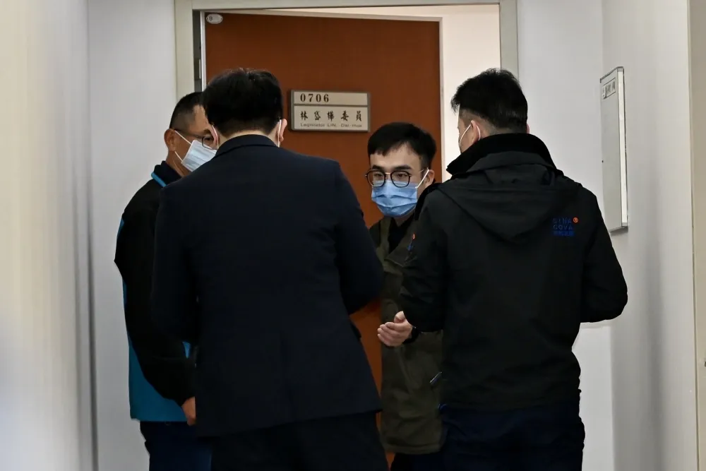綠委林岱樺疑涉貪助理費遭搜索　民進黨、陳其邁：尊重司法調查