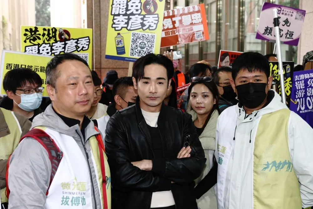 網紅爆料20萬台灣人有中國身分證　內政部：30人被檢舉、已廢止10人戶籍