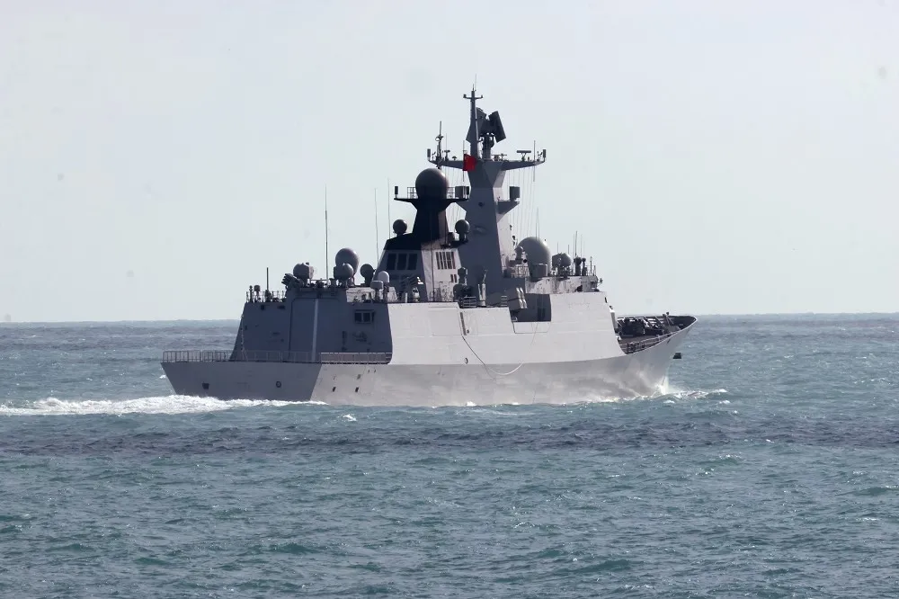 解放軍054A型巡防艦實彈演訓竟未提前告知　澳洲怒批「不專業」　
