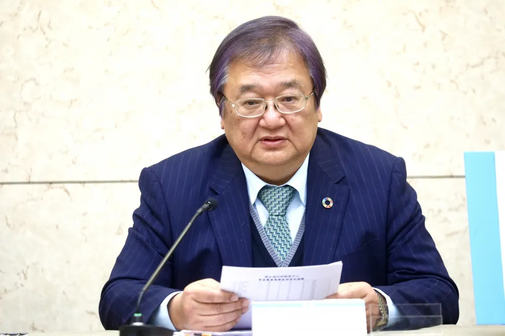 視察急診遭轟「作秀」　邱泰源反駁：只想替第一線同仁打氣
