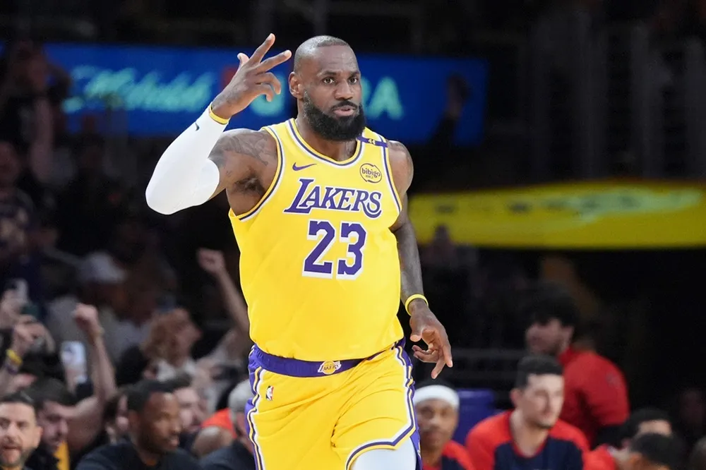 湖人隊「詹皇」詹姆斯5萬分達標　成NBA史上第一人