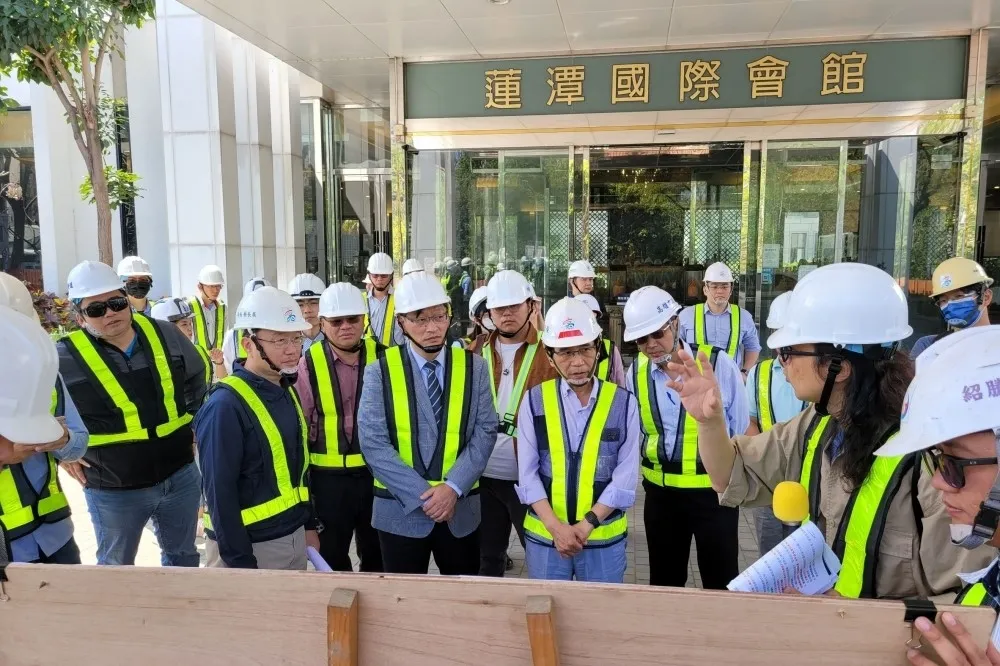 林欽榮邀陽明交大會同視察蓮潭會館整修工程　迎接進駐設高雄校區