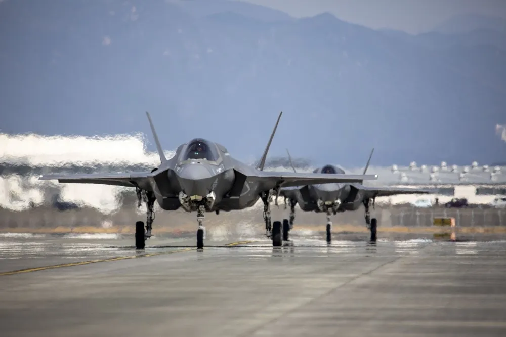【有片】美陸戰隊F-35B「黑羊中隊」首度部署日本　增強分散作戰能力