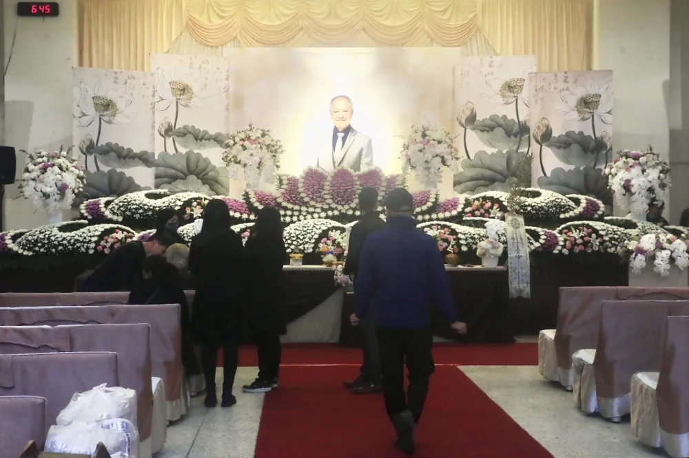 賴清德欲派代表出席柯父告別式遭拒　柯美蘭證實「婉拒」總統府花籃