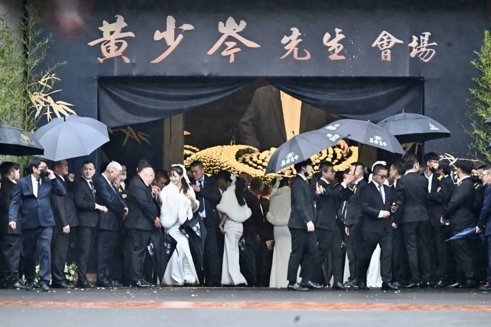 竹聯幫仁堂堂主「麥可」200萬交保　「台版教父」被點名接幫主急否認：別害我