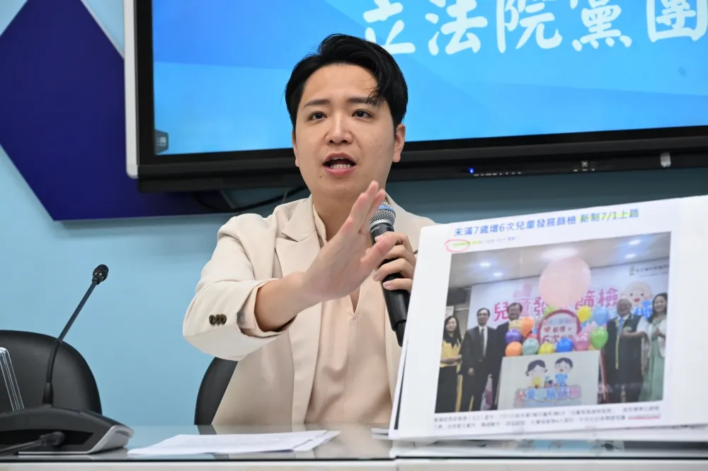 羅廷瑋稱爭取兒童權益遭抹黑　台大醫具名打臉：政客嘴臉噁心至極！