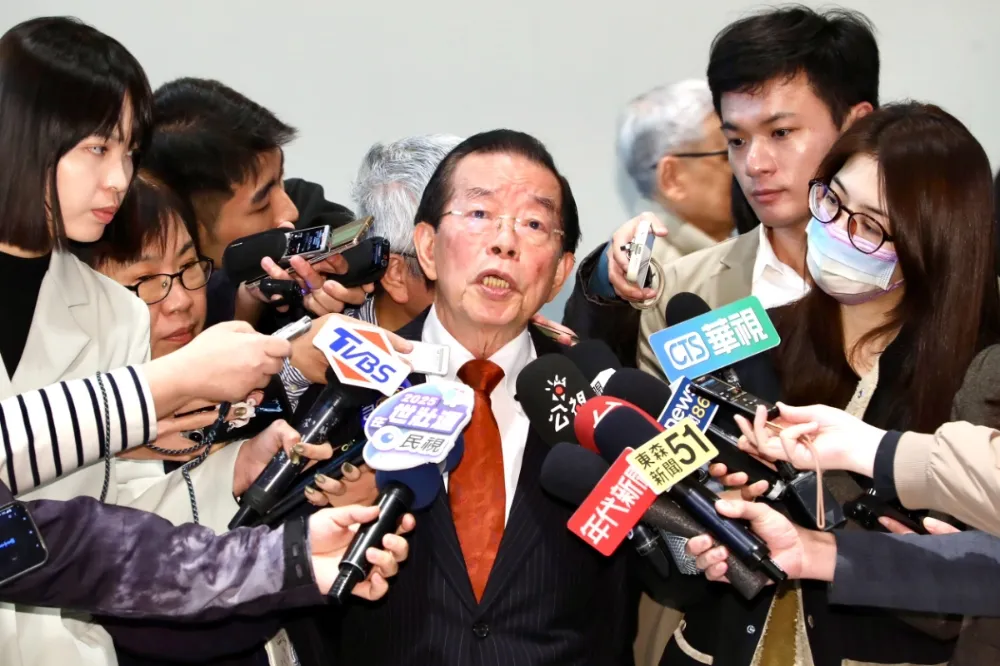 謝長廷出書寫「善的循環」　指大罷免是惡的循環